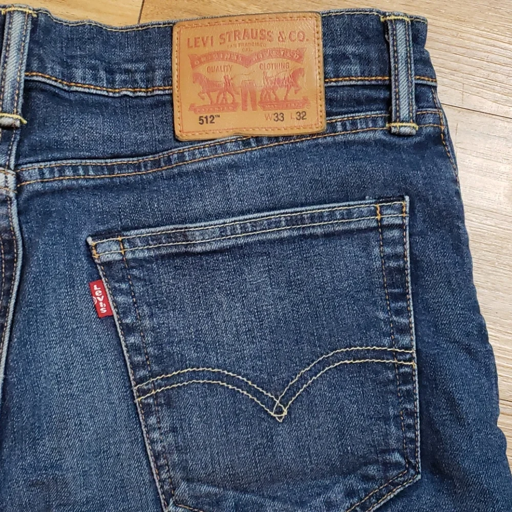 Levi's Medium Wash Skinny Jean Sz 33×32